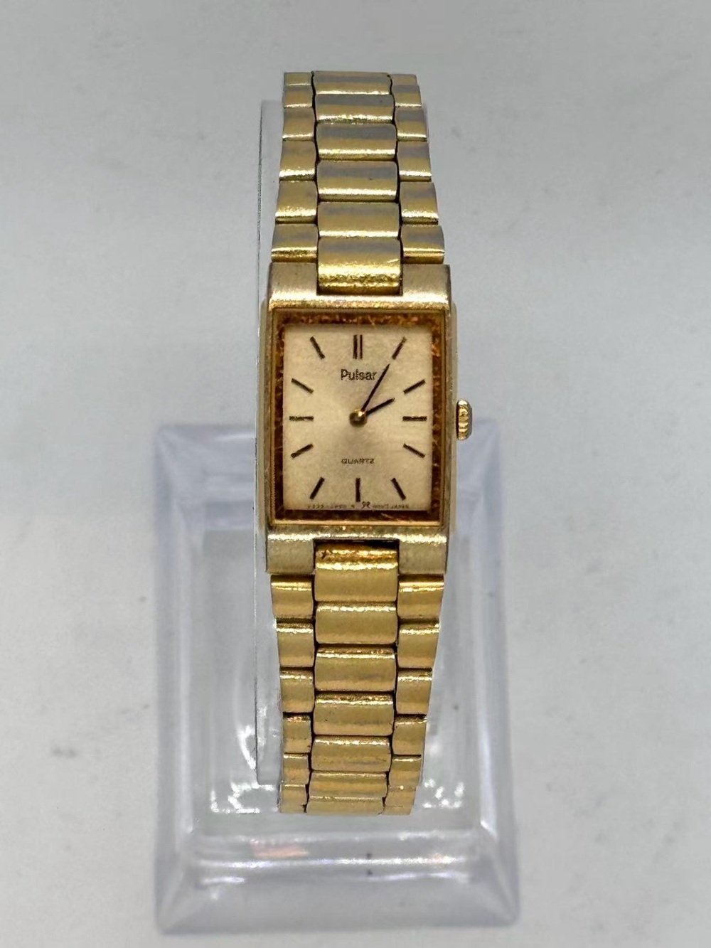 Vintage Pulsar Women’s Quartz Gold Tone Watch 17mm Gold Dial New Battery Runs